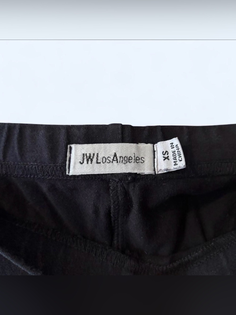Johnny Was LA Embroidered Legging Pants Sz XS Black Floral Boho - Picture 4 of 5